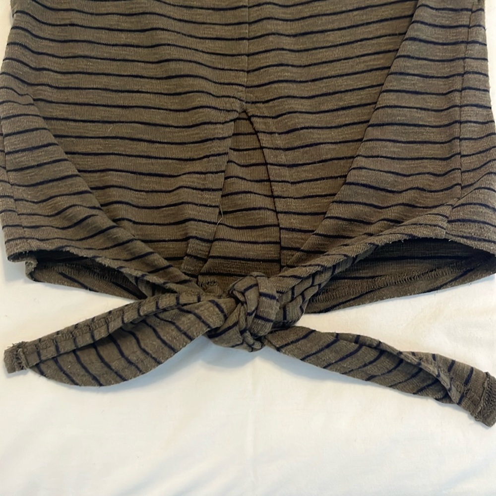 Code X Mode Green Black Striped Top Open Keyhole … - image 4